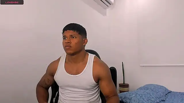 maxsteel177 online show from 01/12/25, 12:18