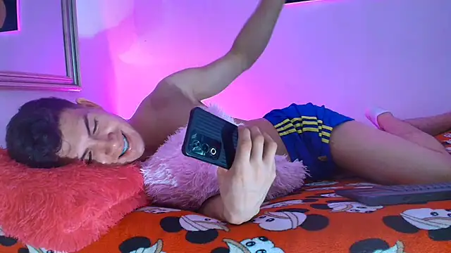 orlando yate online show from 10/12/25, 08:35