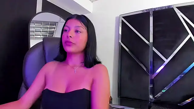 Salmaportman69 online show from 10/20/25, 03:18