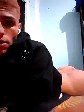 Snapshot of dany_hardy chatting on 09/14/25, 06:34 dany hardy online show from 09/14/25, 06:34