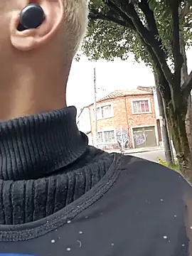 Snapshot of dany_hardy chatting on 10/02/25, 07:43 dany hardy online show from 10/02/25, 07:43