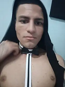 Snapshot of dany_hardy chatting on 10/21/25, 07:25 dany hardy online show from 10/21/25, 07:25