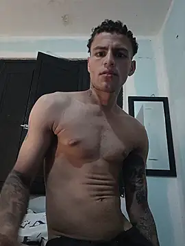 Snapshot of dany_hardy chatting on 02/27/26, 03:06 dany hardy online show from 02/27/26, 03:06