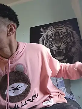 Snapshot of dany_hardy chatting on 03/23/26, 06:34 dany hardy online show from 03/23/26, 06:34