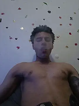 Snapshot of dany_hardy chatting on 07/15/26, 02:33 dany hardy online show from 07/15/26, 02:33