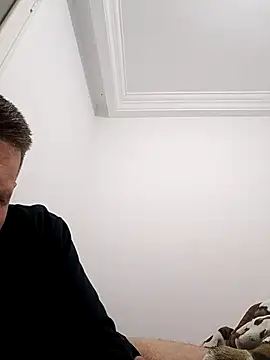 Snapshot of hmtrechaudd chatting on 01/14/26, 10:25 hmtrechaudd online show from 01/14/26, 10:25