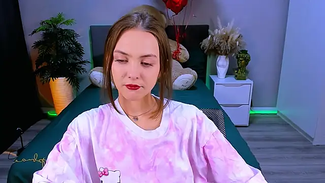 Snapshot of JesssWalker chatting on 03/21/25, 10:17 JesssWalker online show from 03/21/25, 10:17