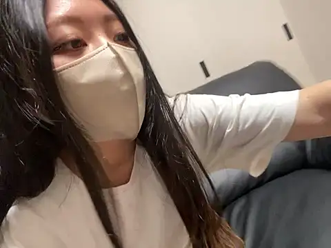 Snapshot of yazawa_oO chatting on 03/26/26, 04:34 yazawa oO online show from 03/26/26, 04:34