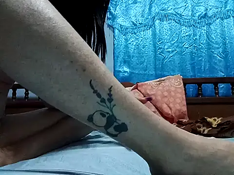 Zuzell Sweet online show from 02/09/25, 04:57