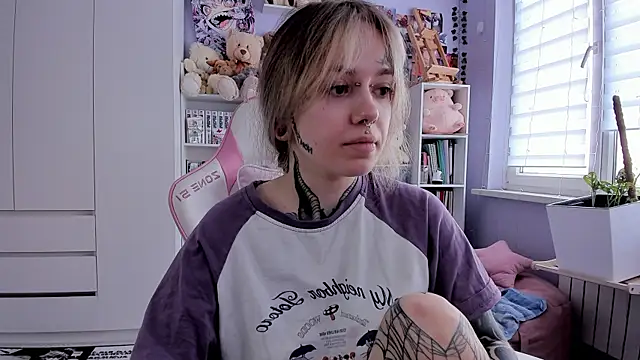 Catharsisi online show from 04/14/26, 01:39