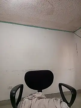 CarolinePolsen online show from 03/18/25, 12:03