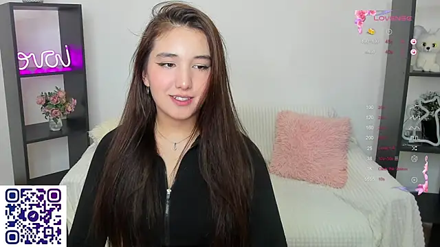 Snapshot of anna_elfi chatting on 02/09/25, 10:20 anna elfi online show from 02/09/25, 10:20