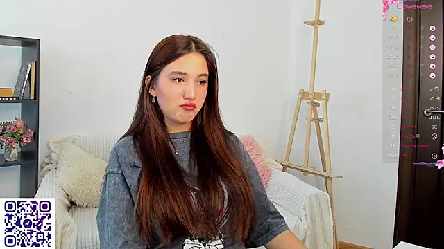 Snapshot of anna_elfi chatting on 02/23/25, 02:51 anna elfi online show from 02/23/25, 02:51