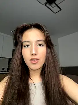 Snapshot of anna_elfi chatting on 10/15/25, 03:23 anna elfi online show from 10/15/25, 03:23