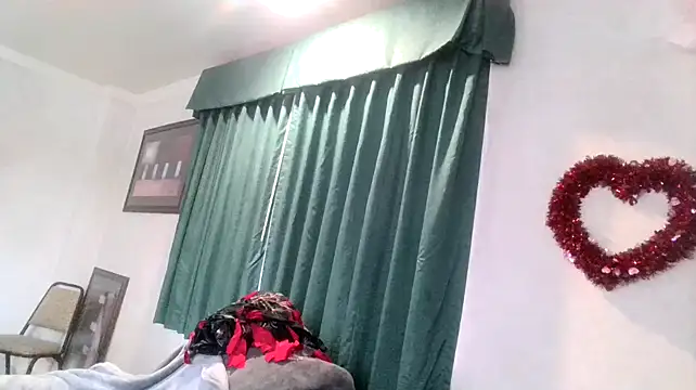 Snapshot of AQuickPhyx chatting on 02/13/25, 08:55 AQuickPhyx online show from 02/13/25, 08:55