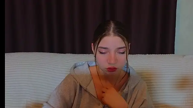 Snapshot of CassJonn chatting on 02/17/25, 06:26 CassJonn online show from 02/17/25, 06:26