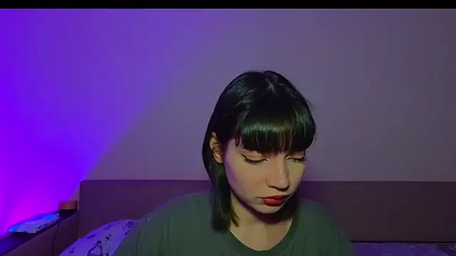 Snapshot of CassJonn chatting on 09/22/25, 08:33 CassJonn online show from 09/22/25, 08:33