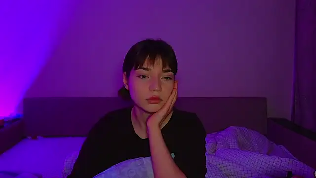 Snapshot of CassJonn chatting on 10/31/25, 05:03 CassJonn online show from 10/31/25, 05:03