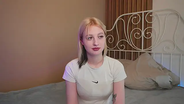 milasmiu online show from 01/13/25, 06:27