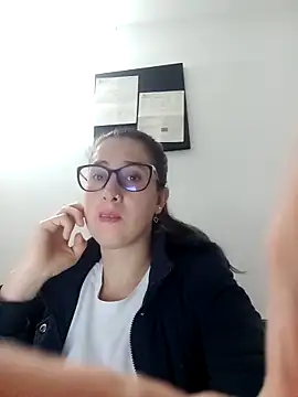 Snapshot of CHARLOTTE_1711 chatting on 02/24/25, 03:02 CHARLOTTE 1711 online show from 02/24/25, 03:02