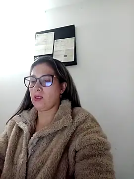 Snapshot of CHARLOTTE_1711 chatting on 03/13/25, 01:10 CHARLOTTE 1711 online show from 03/13/25, 01:10