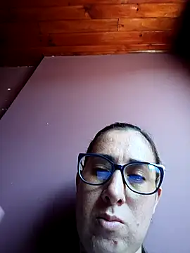 Snapshot of CHARLOTTE_1711 chatting on 03/03/26, 08:15 CHARLOTTE 1711 online show from 03/03/26, 08:15