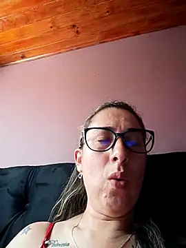 Snapshot of CHARLOTTE_1711 chatting on 03/13/26, 08:48 CHARLOTTE 1711 online show from 03/13/26, 08:48