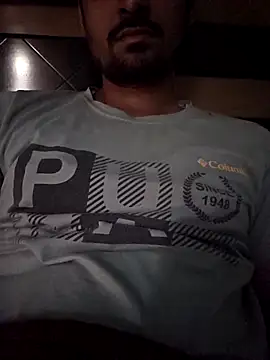 Snapshot of lusty_male69 chatting on 11/19/25, 05:29 lusty male69 online show from 11/19/25, 05:29