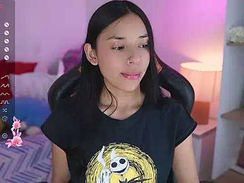 Snapshot of Hade_collinss chatting on 03/03/25, 06:55 Hade collinss online show from 03/03/25, 06:55