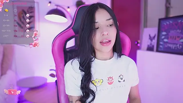 Snapshot of Hade_collinss chatting on 03/14/25, 07:12 Hade collinss online show from 03/14/25, 07:12