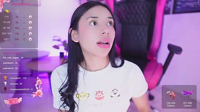 Snapshot of Hade_collinss chatting on 03/14/25, 10:16 Hade collinss online show from 03/14/25, 10:16