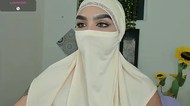 Maissa Alabi online show from 09/13/25, 07:35