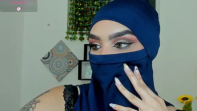 Maissa Alabi online show from 09/30/25, 05:07