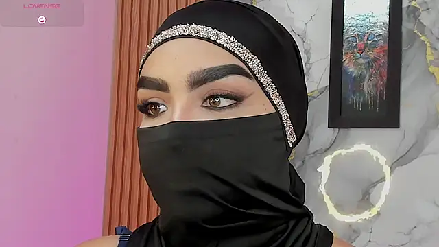 Snapshot of Maissa_Alabi chatting on 03/11/26, 07:42 Maissa Alabi online show from 03/11/26, 07:42