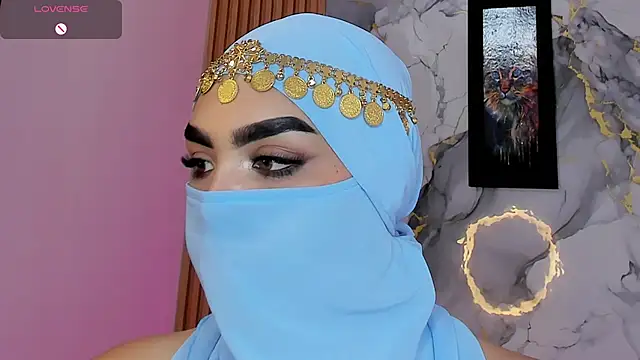 Snapshot of Maissa_Alabi chatting on 04/15/26, 07:58 Maissa Alabi online show from 04/15/26, 07:58