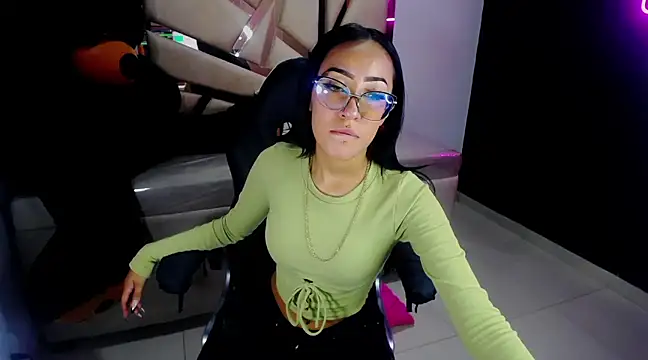 Snapshot of victoria_ricci_a chatting on 02/28/25, 04:42 victoria ricci a online show from 02/28/25, 04:42