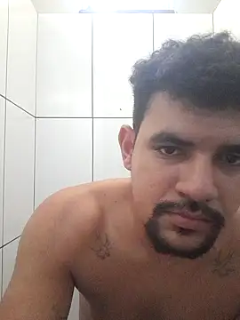 Snapshot of mamauara092 chatting on 11/05/25, 06:52 mamauara092 online show from 11/05/25, 06:52