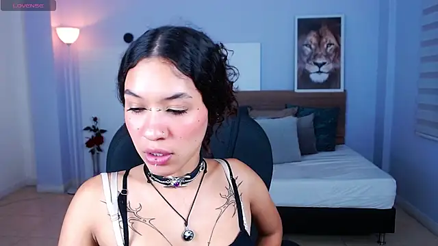 ilitzy cardona online show from 10/21/25, 02:23