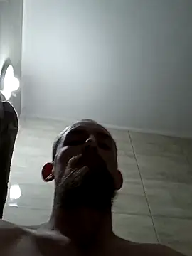 larzik94 online show from 02/23/26, 04:48