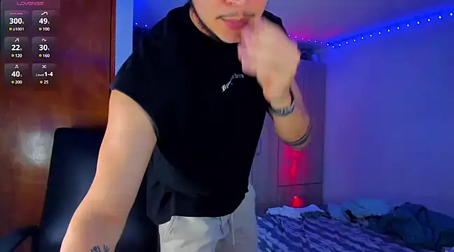 austinoficial online show from 03/16/25, 02:10