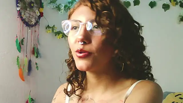 zoe ch  online show from 09/16/25, 01:17