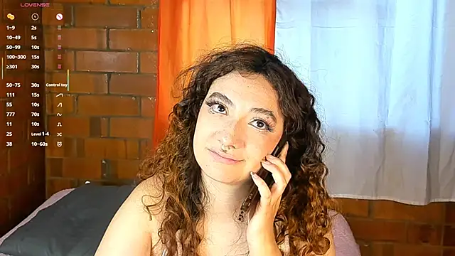 Annycolin  online show from 01/21/25, 10:41