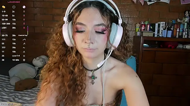 Annycolin  online show from 05/26/26, 10:28