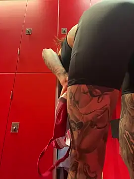 Snapshot of Black_sweet_Rose chatting on 02/05/25, 06:04 Black sweet Rose online show from 02/05/25, 06:04