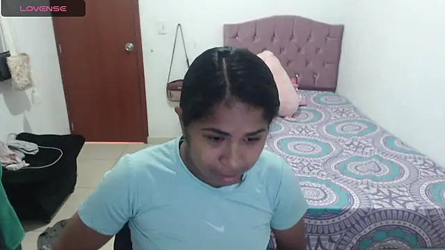 july-feria online show from 01/28/25, 04:30