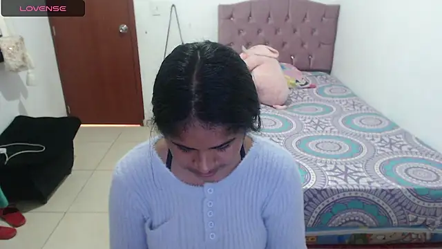 july-feria online show from 01/29/25, 07:22