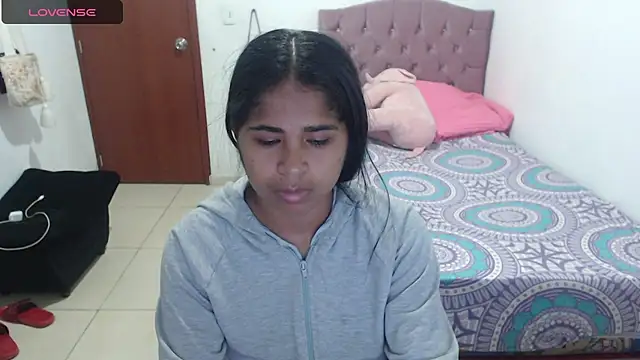 july-feria online show from 02/02/25, 11:00