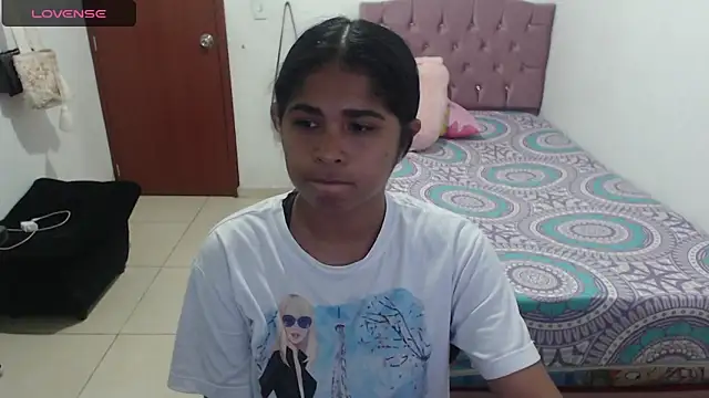 july-feria online show from 02/05/25, 12:31