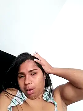 july-feria online show from 03/18/25, 03:10