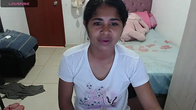 july-feria online show from 10/16/25, 05:25